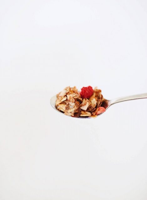 close-up-photo-of-granola-on-spoon-3551698
